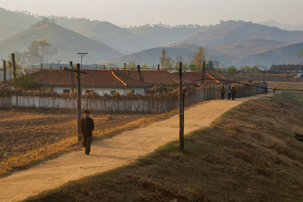 north-korea-dprk-rural-farmer-village-vanheijst.jpg 